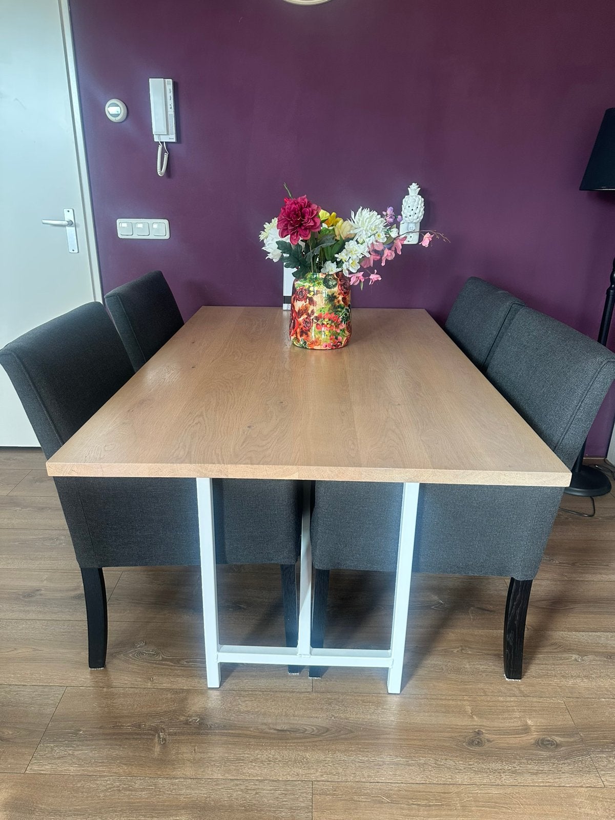 Nette eettafel met stoelen, Huis en Inrichting, Tafels | Eettafels, Ophalen, 50 tot 100 cm, Zo goed als nieuw, 150 tot 200 cm