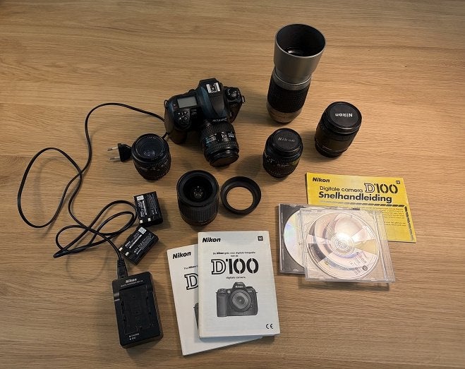 Nikon D100  met 6 lenzen, Screenprotector, Spiegelreflex, Ophalen of Verzenden, Zo goed als nieuw