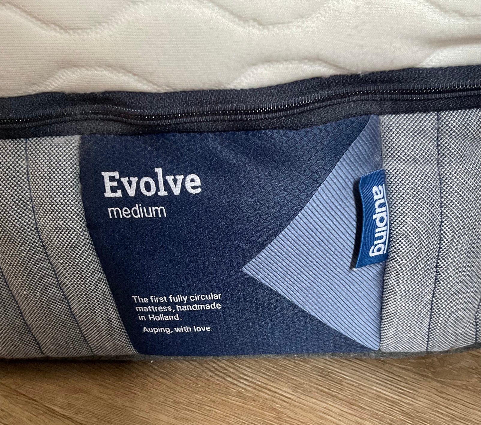 2 Auping matrassen merk Evolve medium 90x200 x20cm, Ophalen, 90 cm, Eenpersoons, Zo goed als nieuw