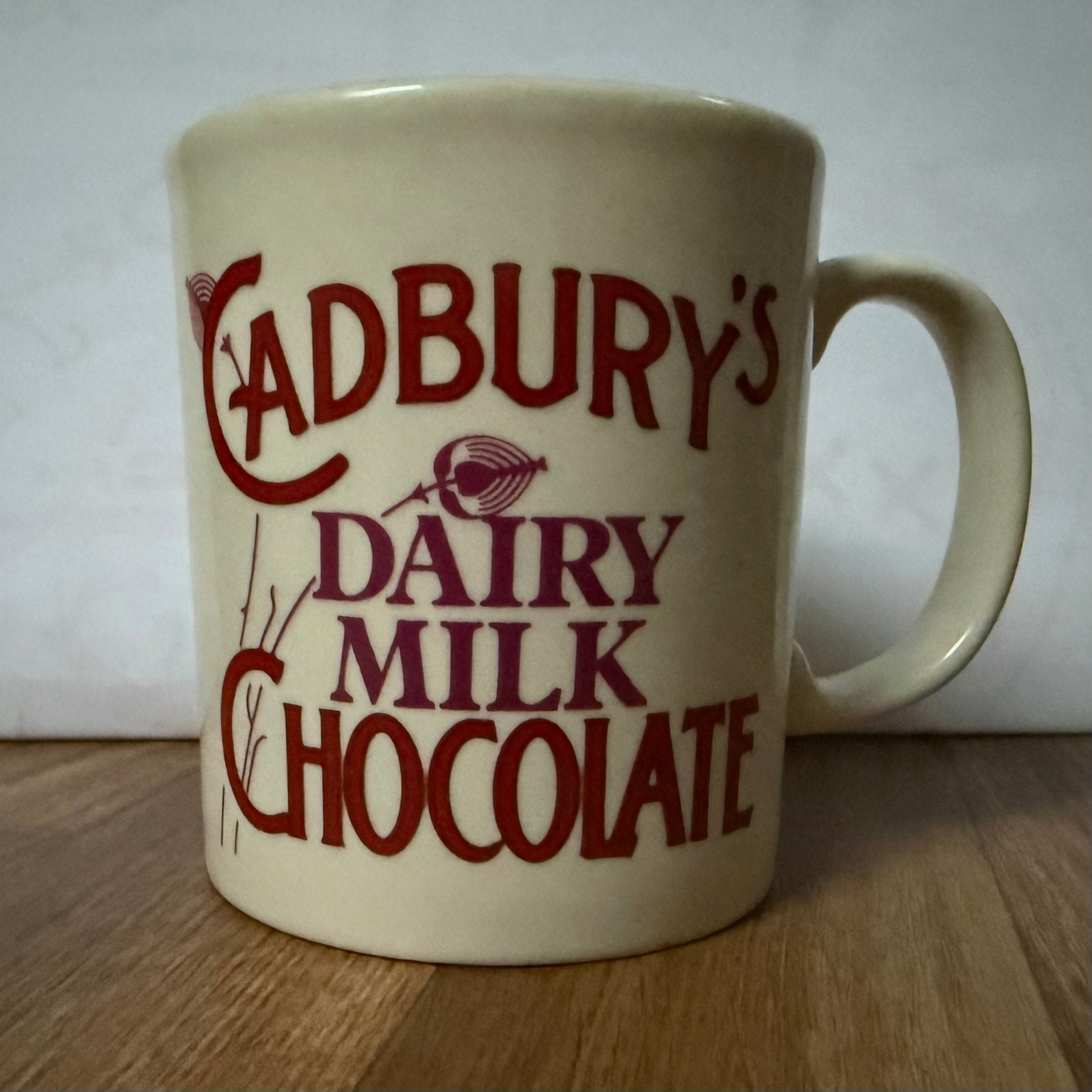 Cadbury's Dairy Milk Chocolate Mok (Staffordshire Tableware), Overige merken, Ophalen of Verzenden, Zo goed als nieuw, Overige stijlen