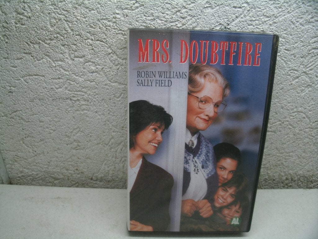 vhs 205b mrs.doubtfire, Alle leeftijden, Ophalen of Verzenden, Zo goed als nieuw, Komedie