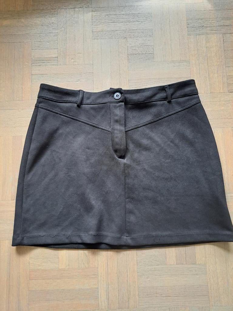 ALS NIEUW !! zwarte suède rok maat L, Maat 38/40 (M), Zwart, Ophalen of Verzenden, Zo goed als nieuw