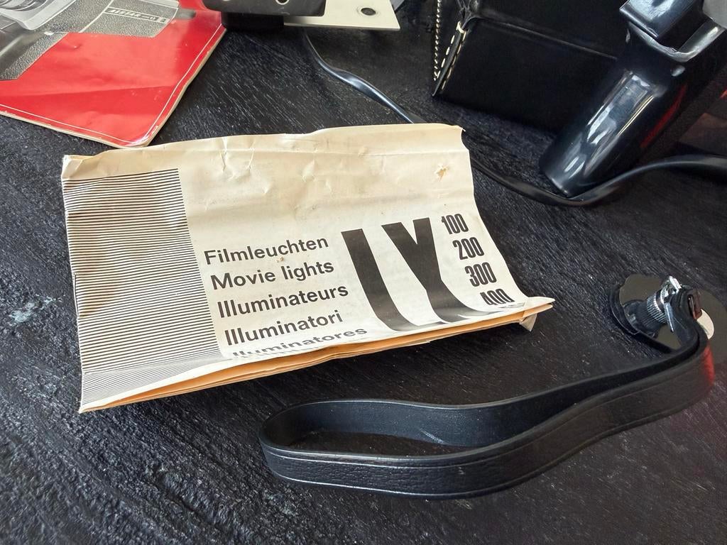 Vintage Super Eight Allstar 8mm Filmcamera met Koffer, Auto diversen, Auto-accessoires, Zo goed als nieuw, Ophalen of Verzenden
