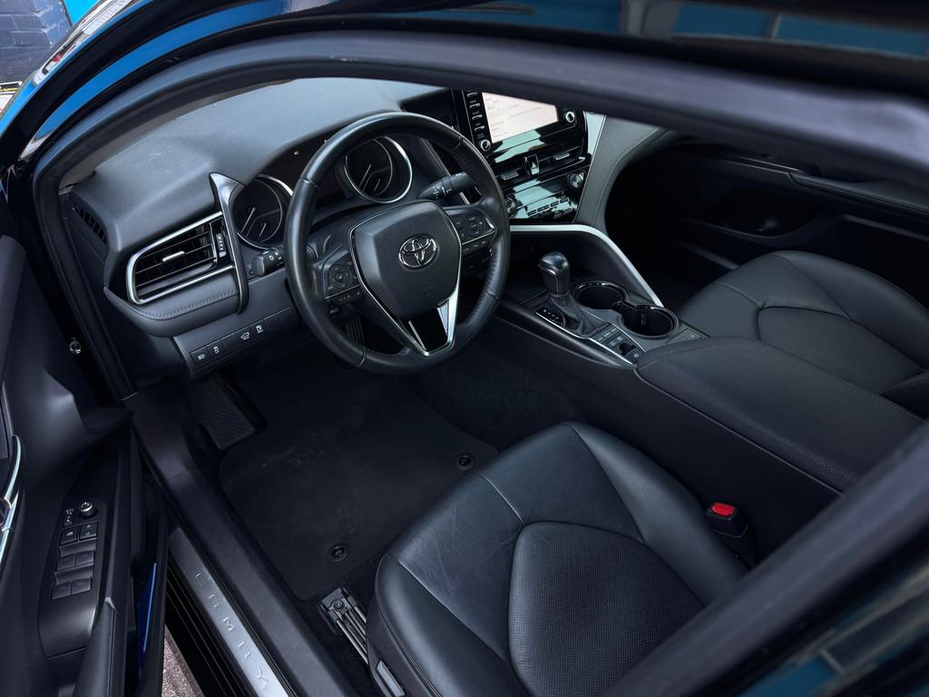 Toyota Camry 2.5 Hybrid Active, Gebruikt, Euro 6, 4 cilinders, Leder
