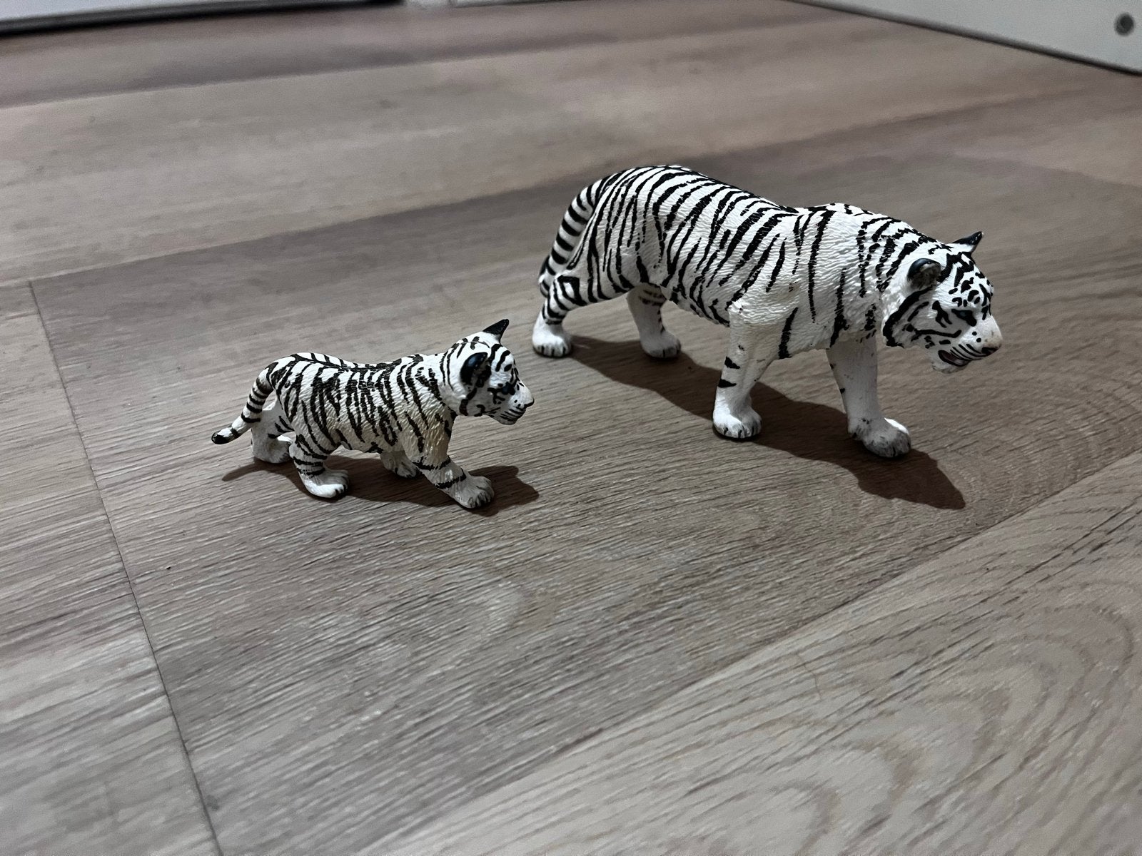 Tijgers van schleich: moeder en welp, Ophalen of Verzenden, Zo goed als nieuw