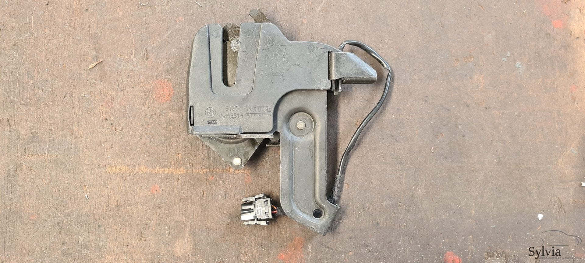Slot voor cabrio klep opbergruimte kap rechts BMW 3 serie E4, Auto-onderdelen, Gebruikt, -, -, Ophalen of Verzenden