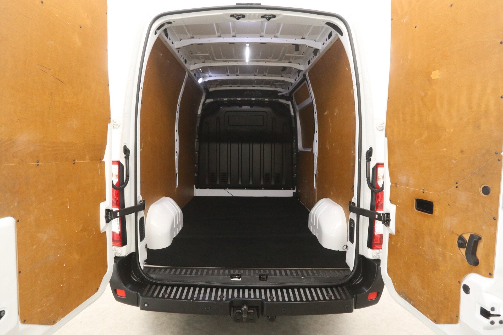 Renault Master 2.3 dCi L2H2 170PK | Automaat | Airco | Cruis, Stof, Gebruikt, Euro 6, 4 cilinders