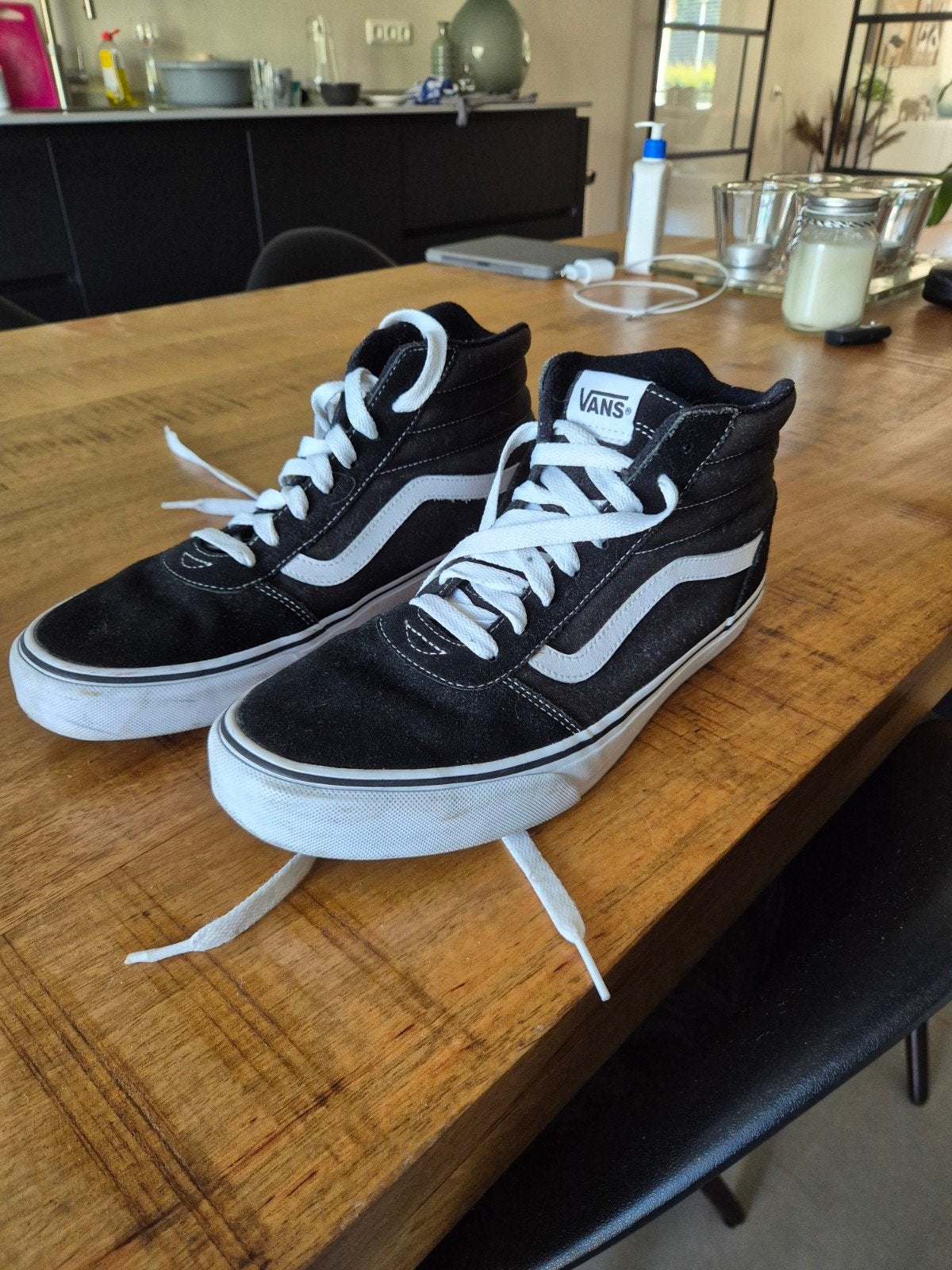 Zwarte Vans sk8 hi maat 45, Ophalen, Zo goed als nieuw, Zwart