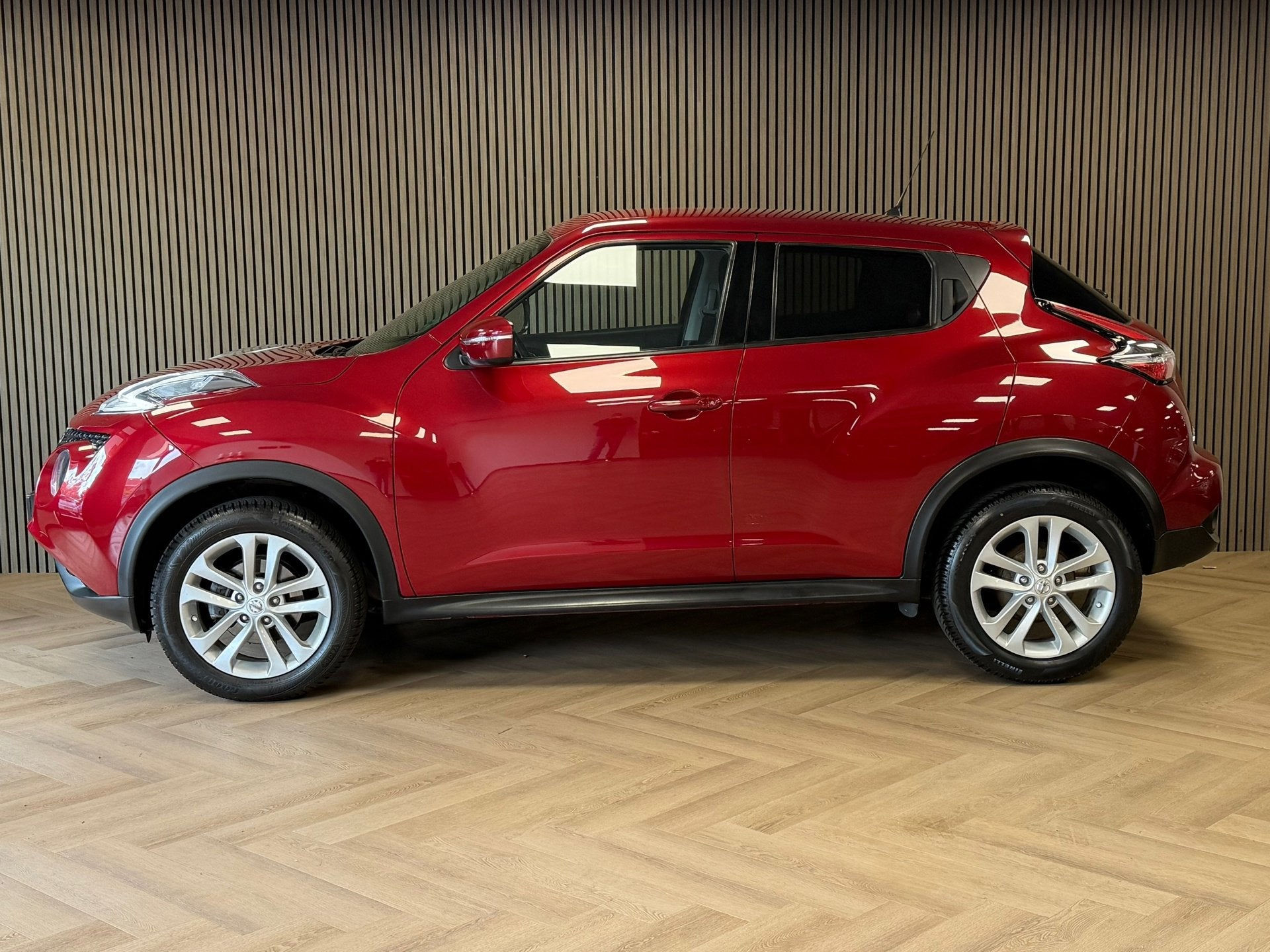 Nissan Juke 1.2 DIG-T S/S Acenta APPLE CARPLAY CAMERA DASHCA, Auto's, Voorwielaandrijving, 639 kg, Stof, Euro 6