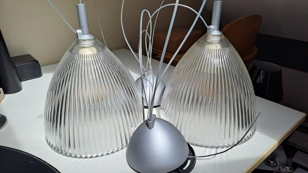 Set van 2 moderne glazen hanglampen, Huis en Inrichting, Lampen | Hanglampen, Verzenden, Modern, Elegant, Zo goed als nieuw, Glas