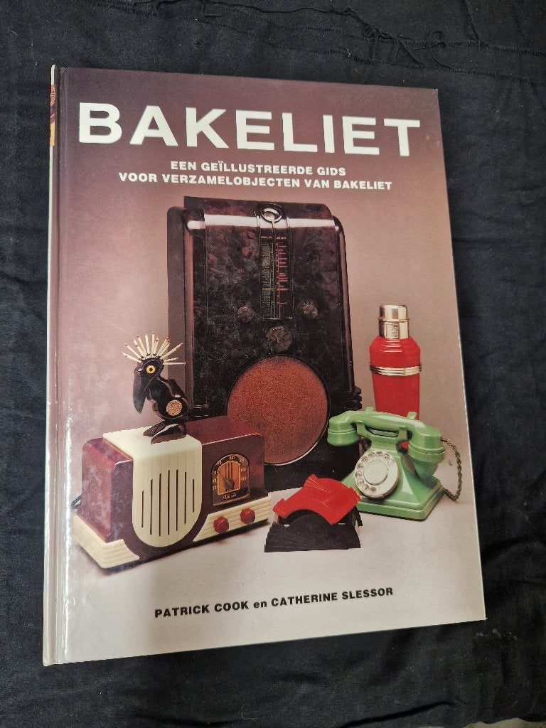 Het boek Bakeliet., Ophalen of Verzenden, Zo goed als nieuw, Sport, Hobby en Vrije tijd