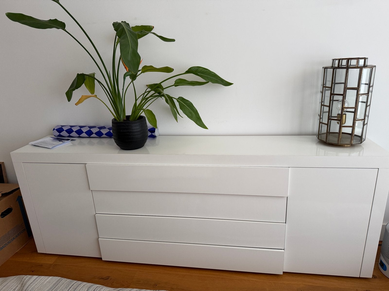 2 moderne witte dressoirs met lades en deuren, Ophalen, Overige materialen, Zo goed als nieuw, 200 cm of meer