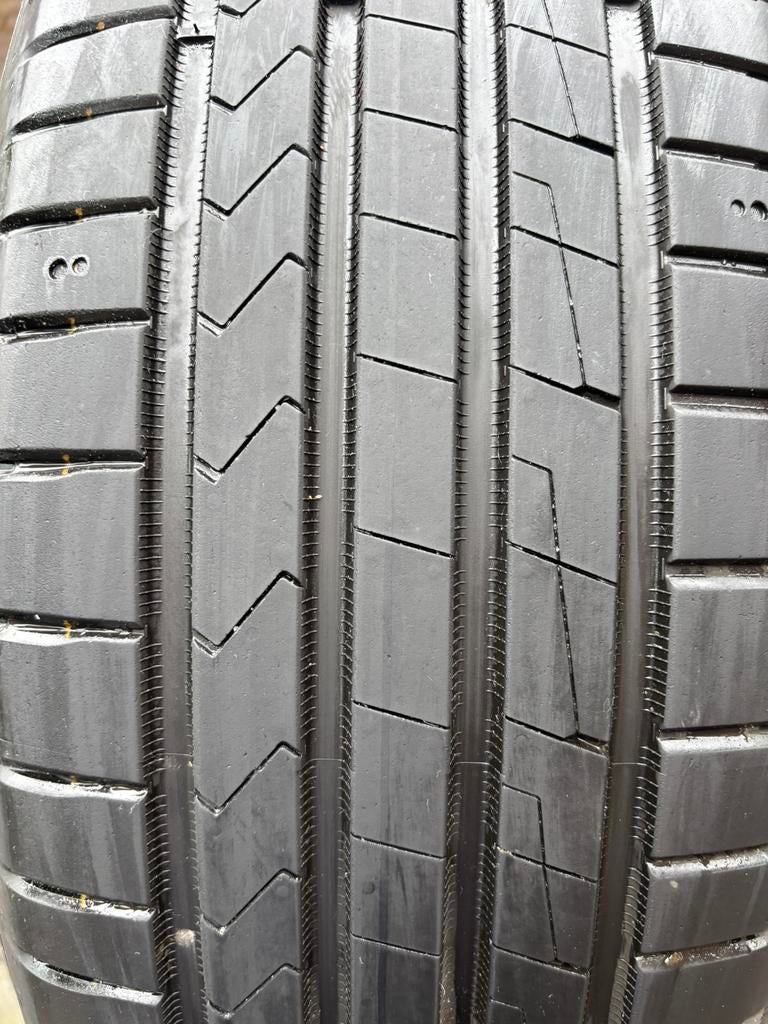 215-65-17 hankook demo 4 stuks, Ophalen