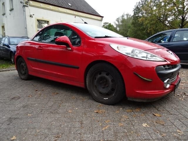 Peugeot 207 CC bj 2008 motorschade voor demontage., Gebruikt, -, -, Ophalen of Verzenden