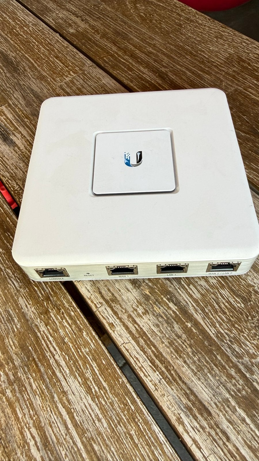 Ubiquiti UniFi Security Gateway (USG) Router, Computers en Software, Routers en Modems, Ophalen of Verzenden, Gebruikt, Router