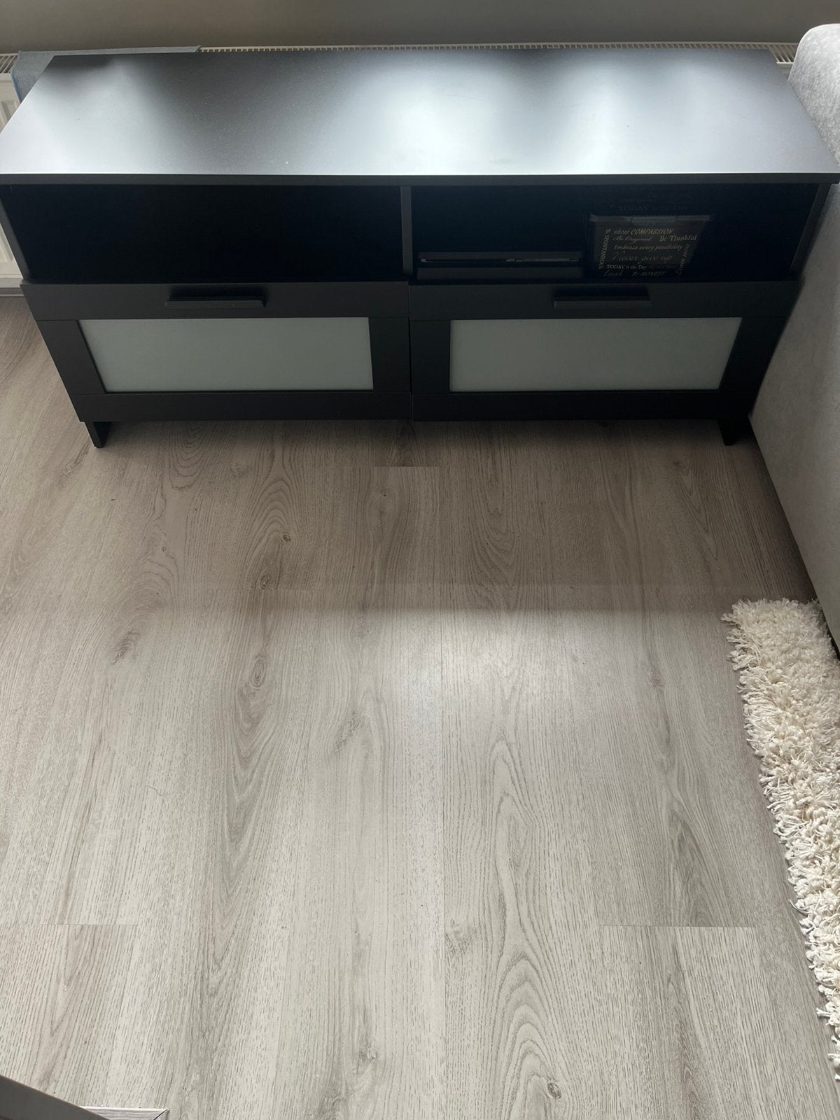 TV Meubel Ikea, Ophalen, Zo goed als nieuw, 25 tot 50 cm, 100 tot 150 cm