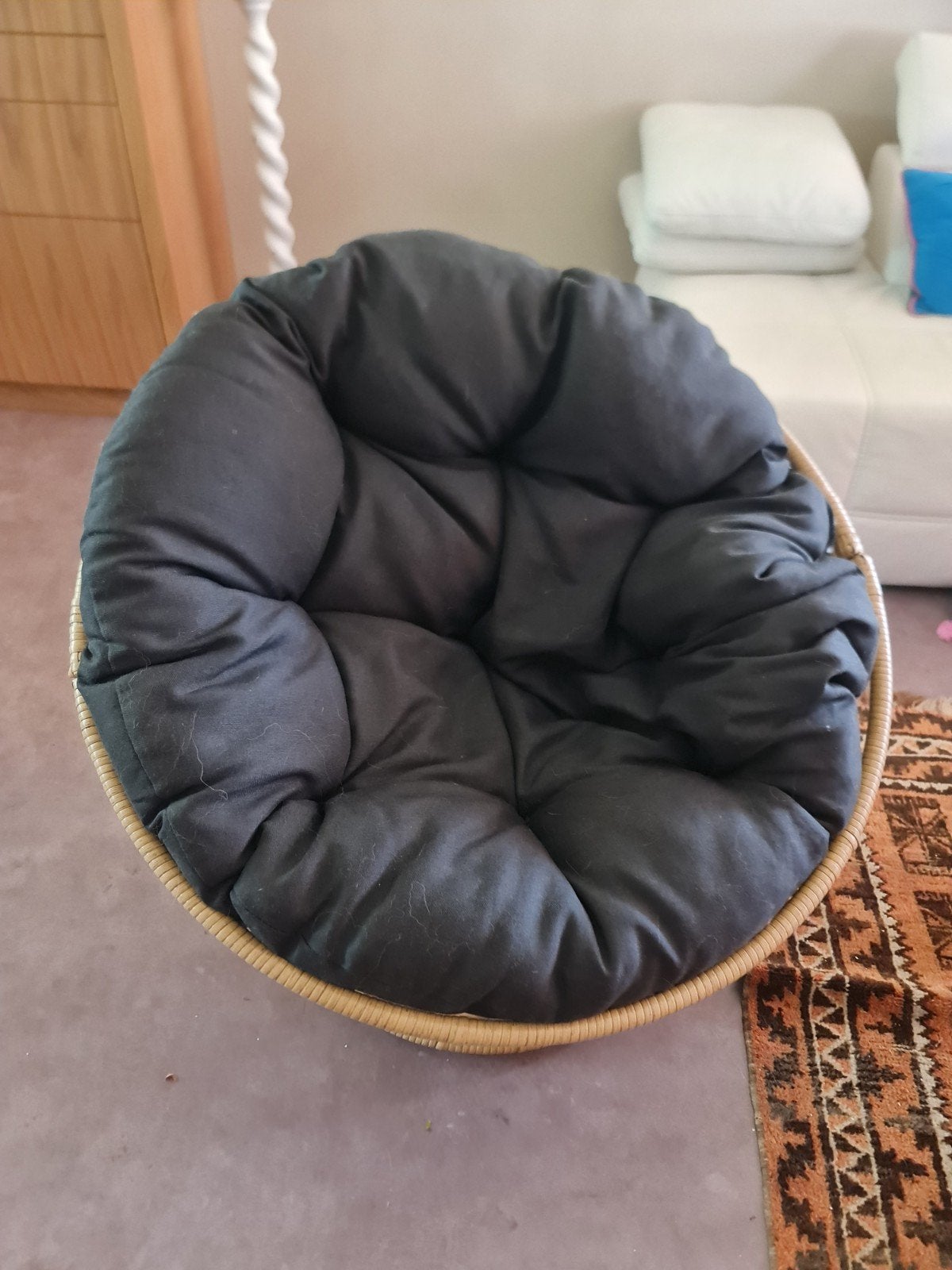 2 jaar oude rotan, vintage look draaistoel, Huis en Inrichting, Stoelen, Ophalen, Kunststof, Bruin, Vintage
