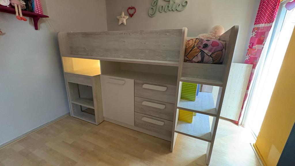 Hoogslaper met bureau, kast en lades - Zo goed als nieuw, Kinderen en Baby's, Kinderkamer | Bedden, Zo goed als nieuw, 180 cm of meer