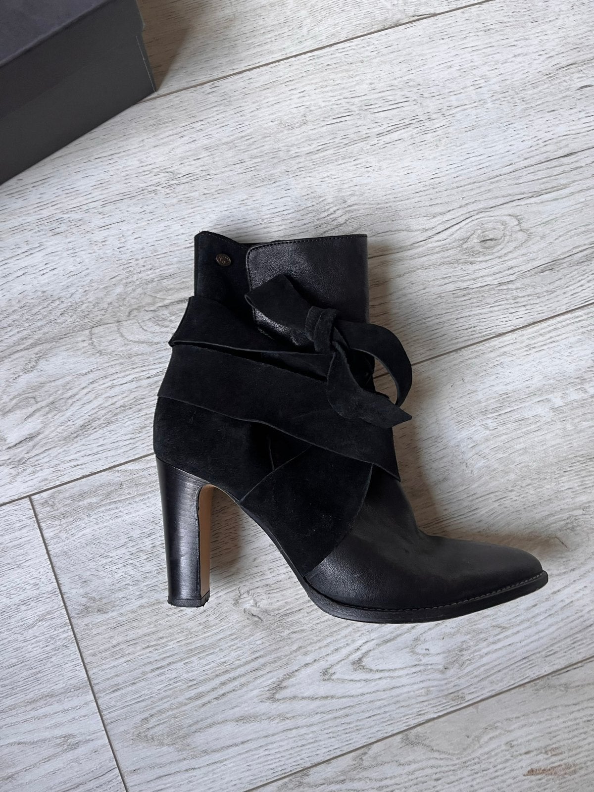 Enkellaarzen Fred de la Bretoniere, maat 40, Kleding | Dames, Schoenen, Zwart, Lage of Enkellaarzen, Ophalen of Verzenden, Zo goed als nieuw