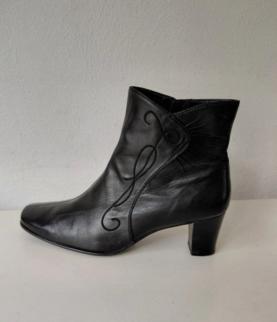 clarks laarsjes maat 7.5 D zwart, Zwart, Lage of Enkellaarzen, Ophalen of Verzenden, Zo goed als nieuw