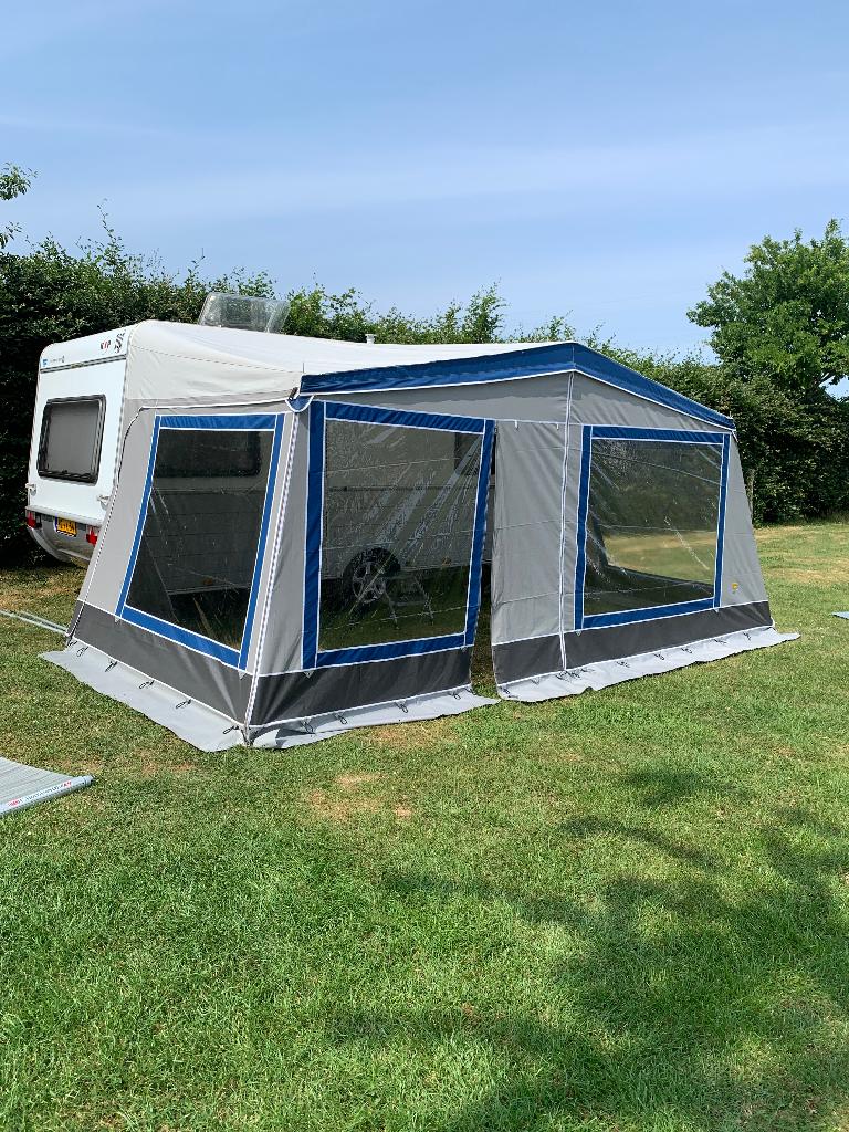 Voortent m. 9 (850-875) Van der Horn, Alu frame, Kip 44 TDB, Ophalen, Gebruikt