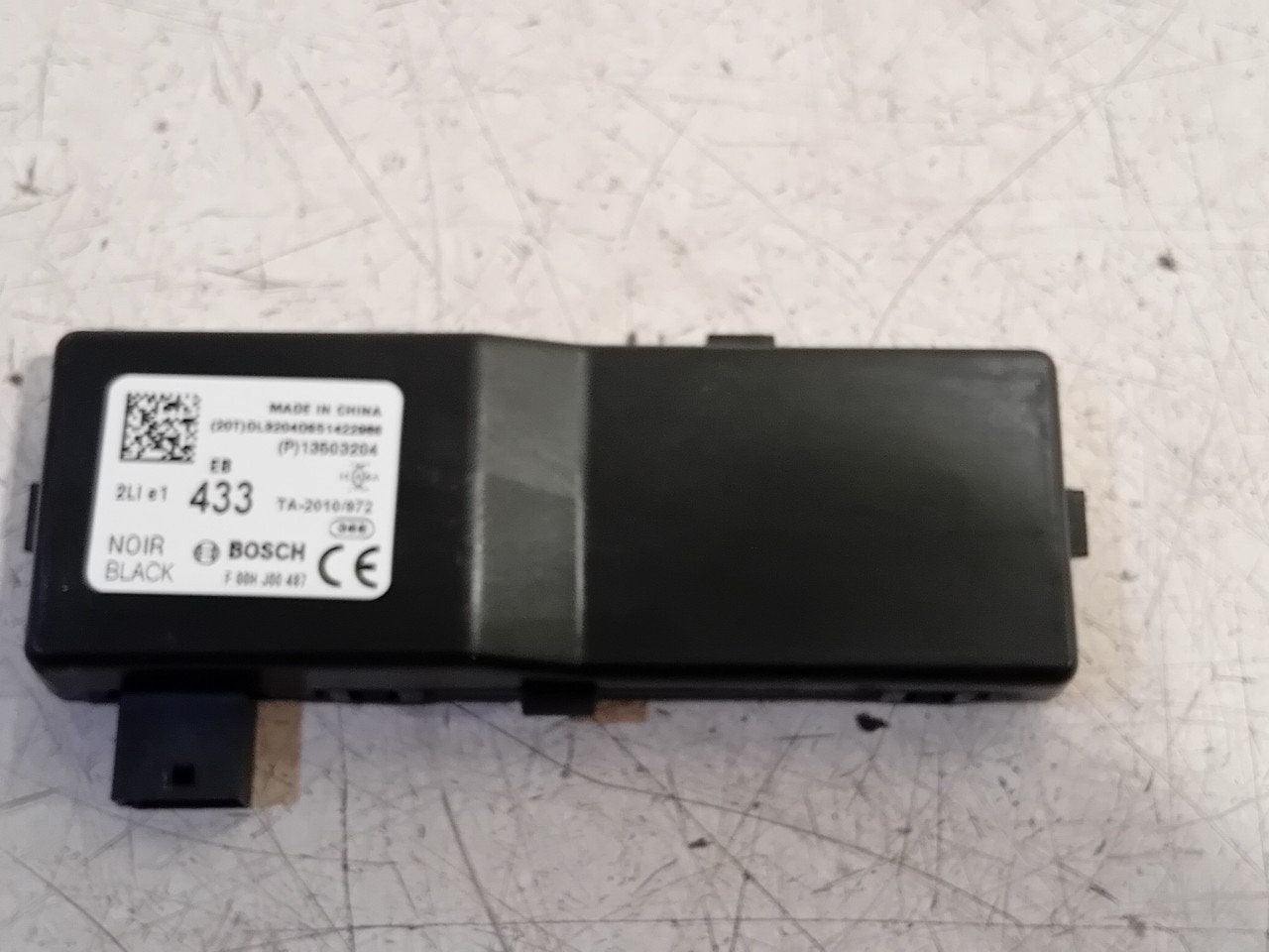 Antenne versterker Opel Mokka, Ophalen of Verzenden, Van der Ven Autorecycling B.V., Onderdelen@venauto.nl, Ettenseweg 76, 4706 PB Roosendaal, The Netherlands