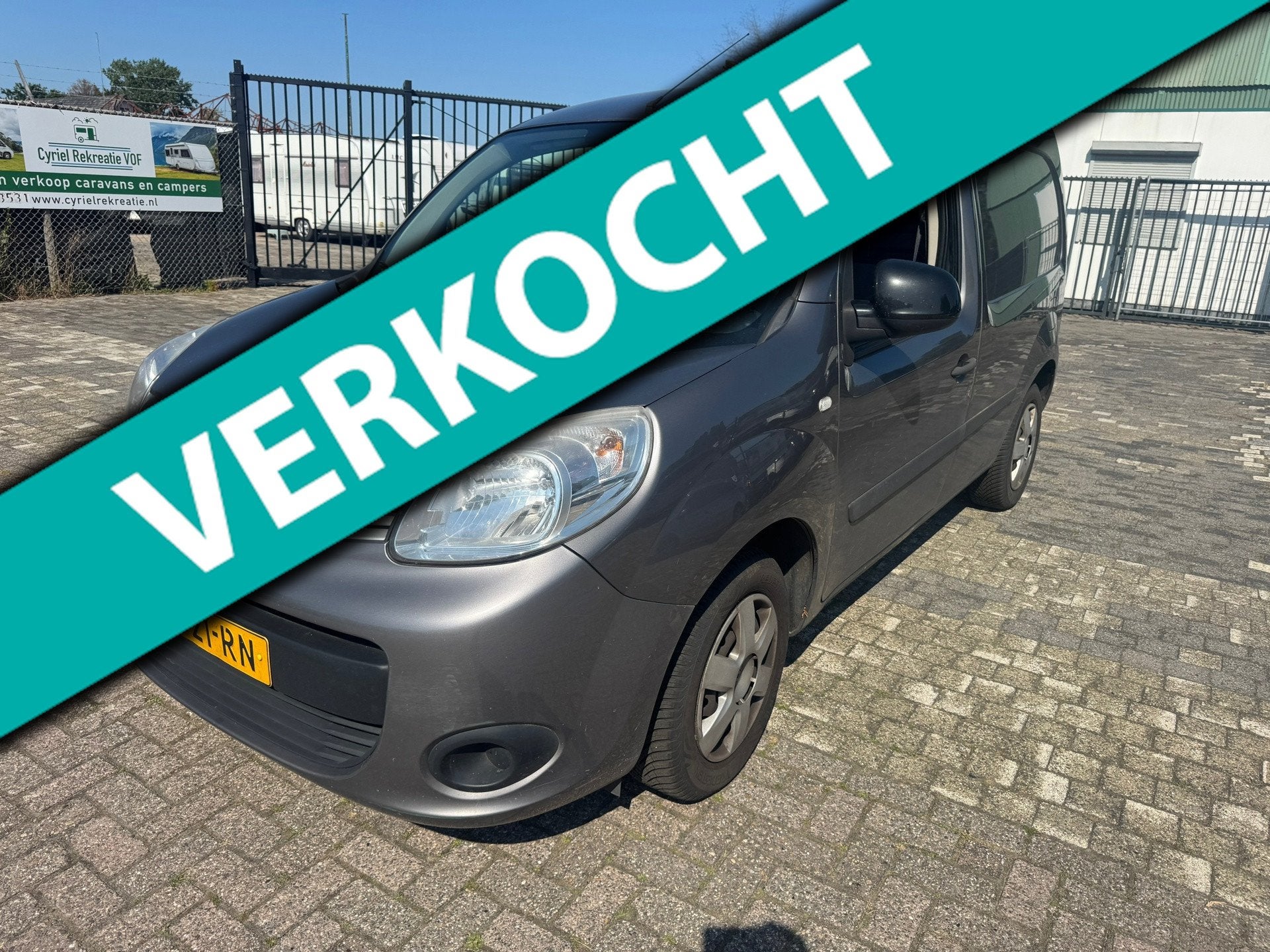 Renault Kangoo 1.5 dCi 75 Générique Pro, Auto's, Bestelauto's, Bedrijf, Te koop, Renault, Diesel, Euro 6, Handgeschakeld, Origineel Nederlands