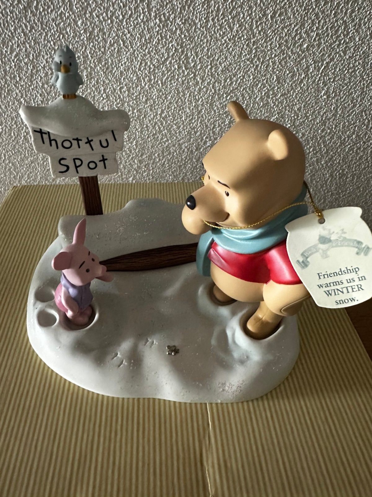 Winnie de Pooh beeldje origineel, Ophalen of Verzenden, Zo goed als nieuw, Mens