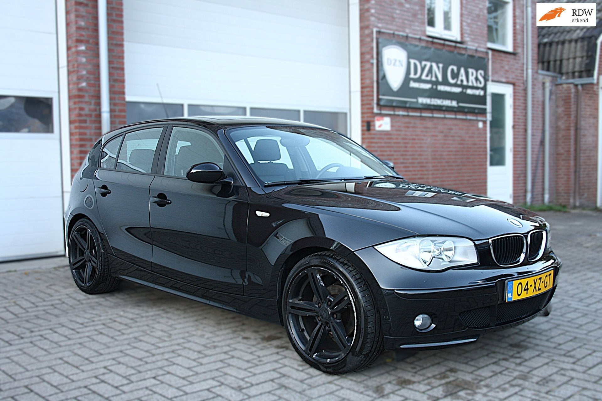 BMW 1-serie 118i High Executive 5 deurs |Airco|Trekhaak|glaz, Auto's, 1-Serie, Achterwielaandrijving, 1225 kg, 4 cilinders