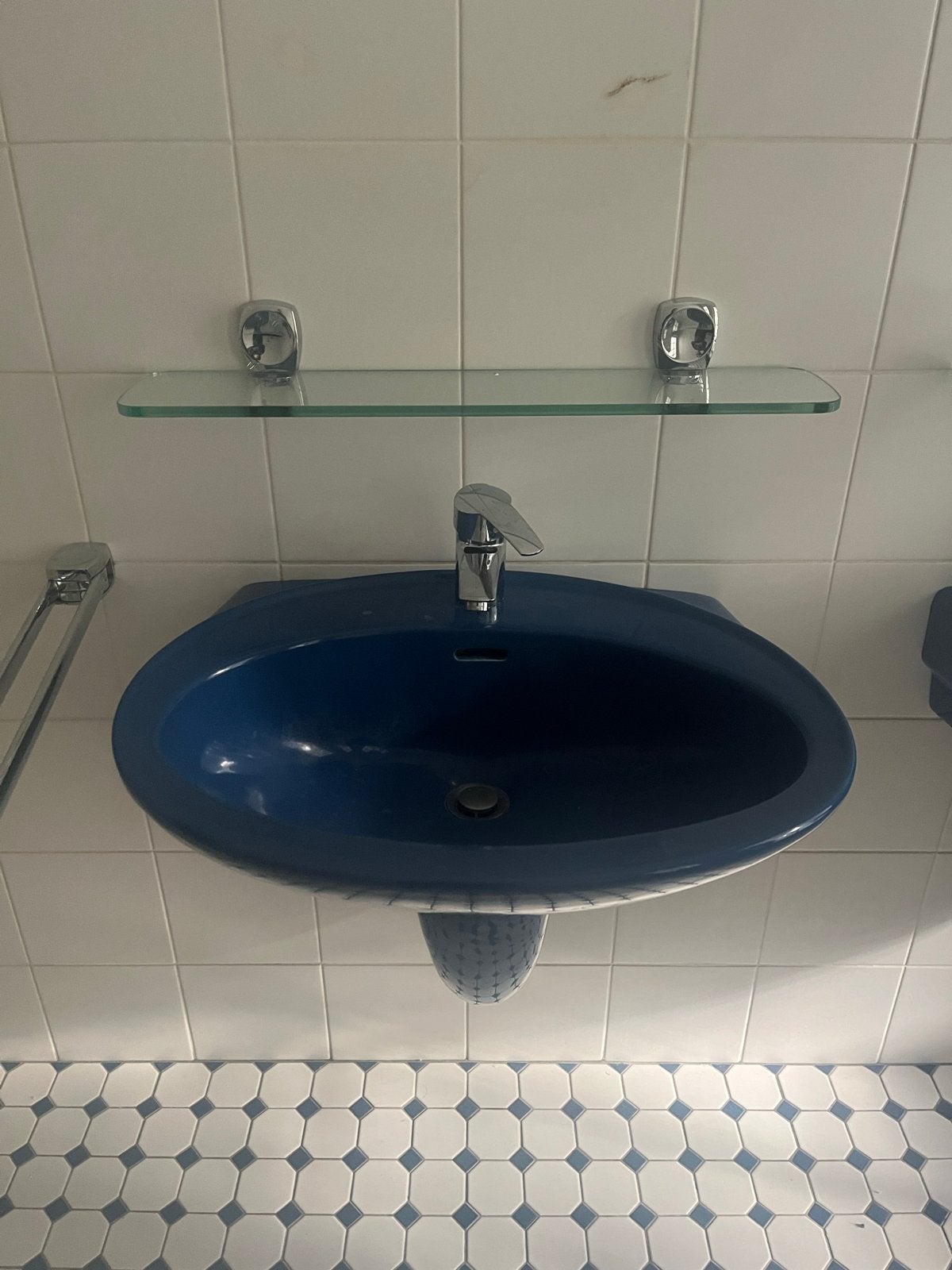 Blauwe wastafel twee stuks, Ophalen, Gebruikt, Wastafel