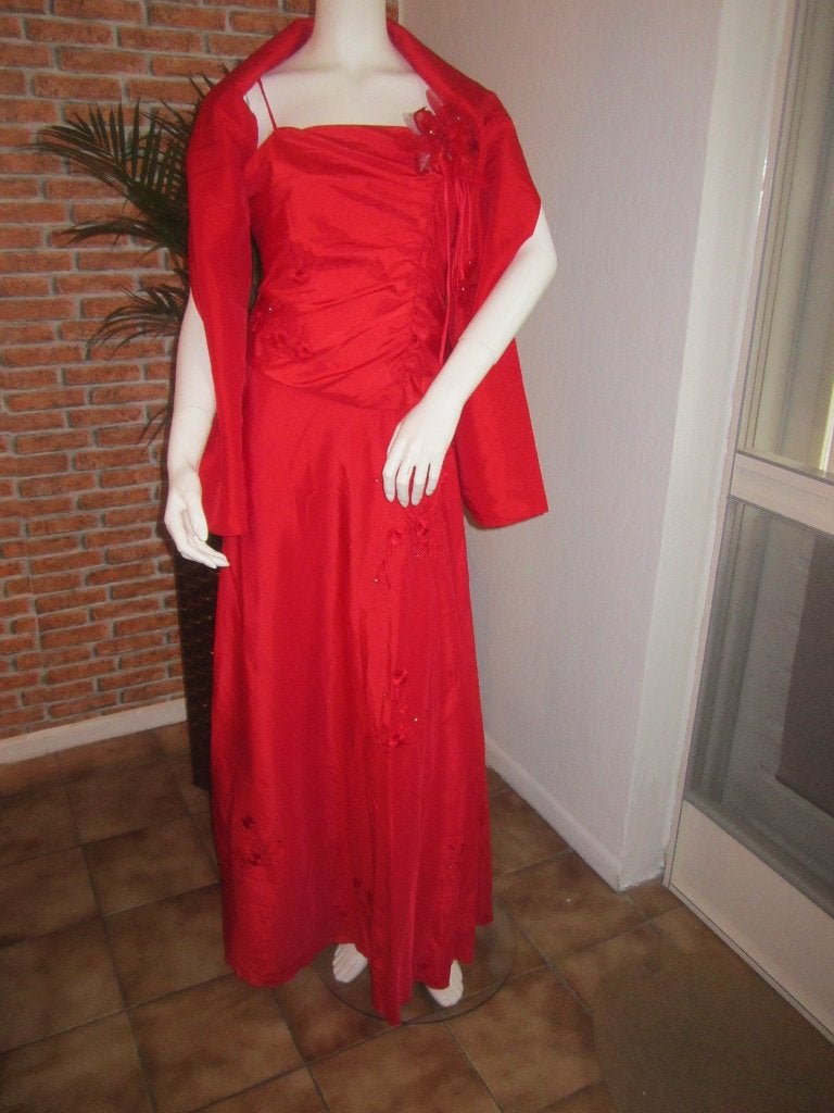 Te koop feest jurk maat l, Maat 42/44 (L), Nieuw, Ophalen of Verzenden, Rood