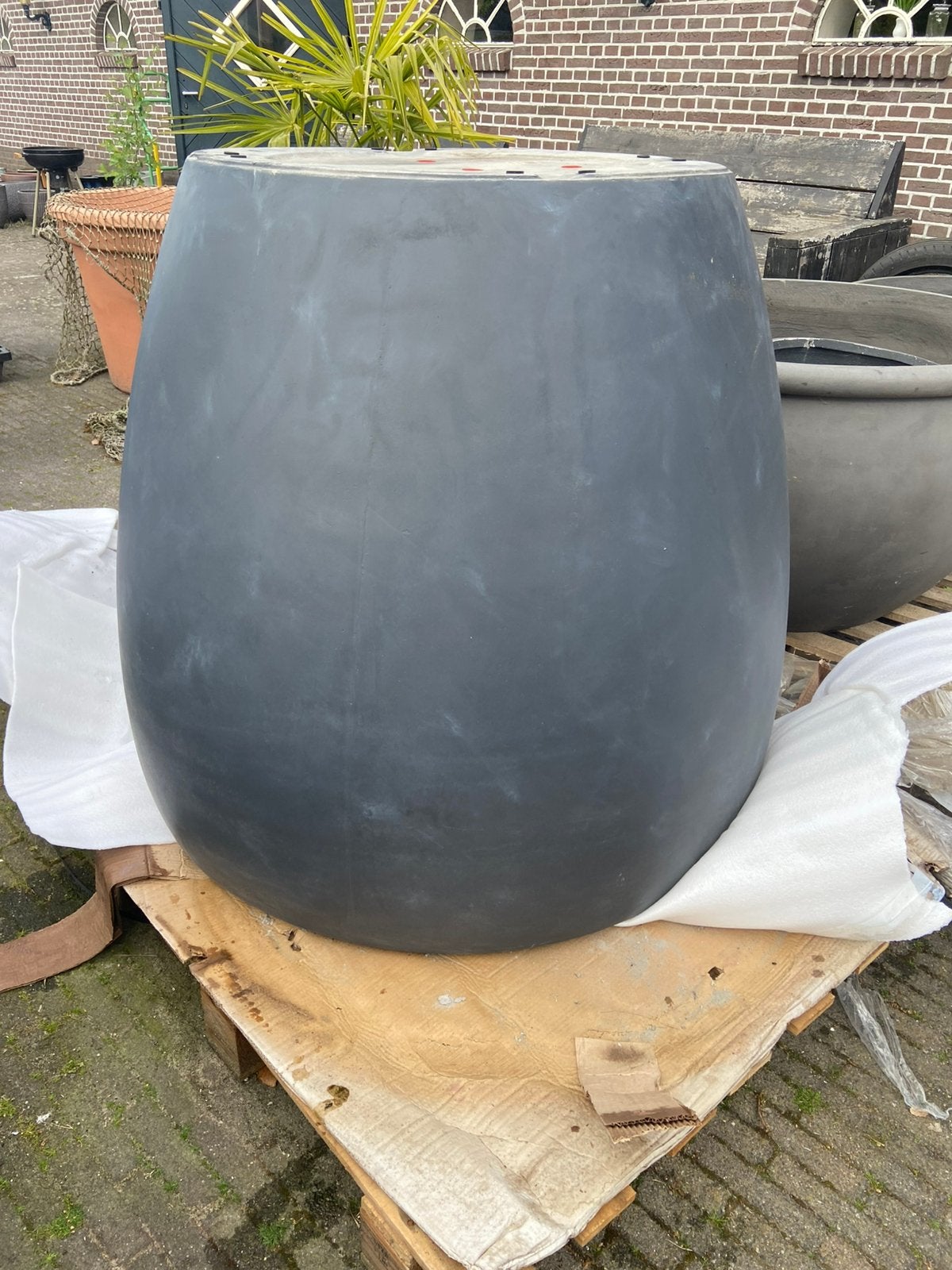 Grote bloempot, Tuin en Terras, Bloempotten, Ophalen, Kunststof, 40 cm of meer, Rond
