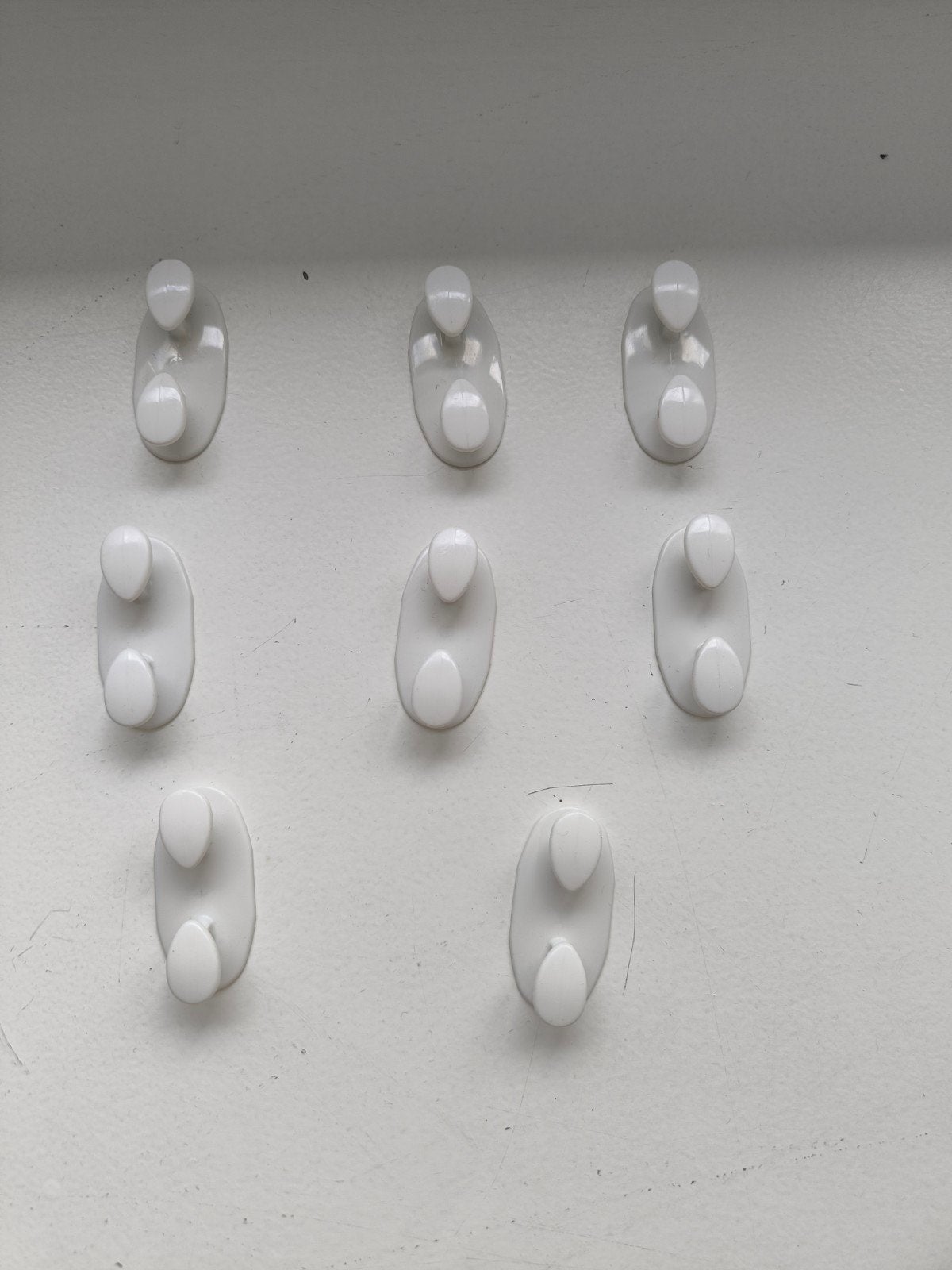 Negen witte haken nieuw, Ophalen of Verzenden, Nieuw, Wit, Kunststof