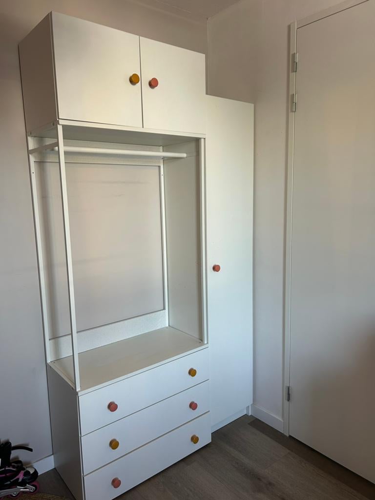 2 witte ikea kledingkasten met hang, plank en lades, los kas, 100 tot 150 cm, 200 cm of meer, Zo goed als nieuw, IKEA