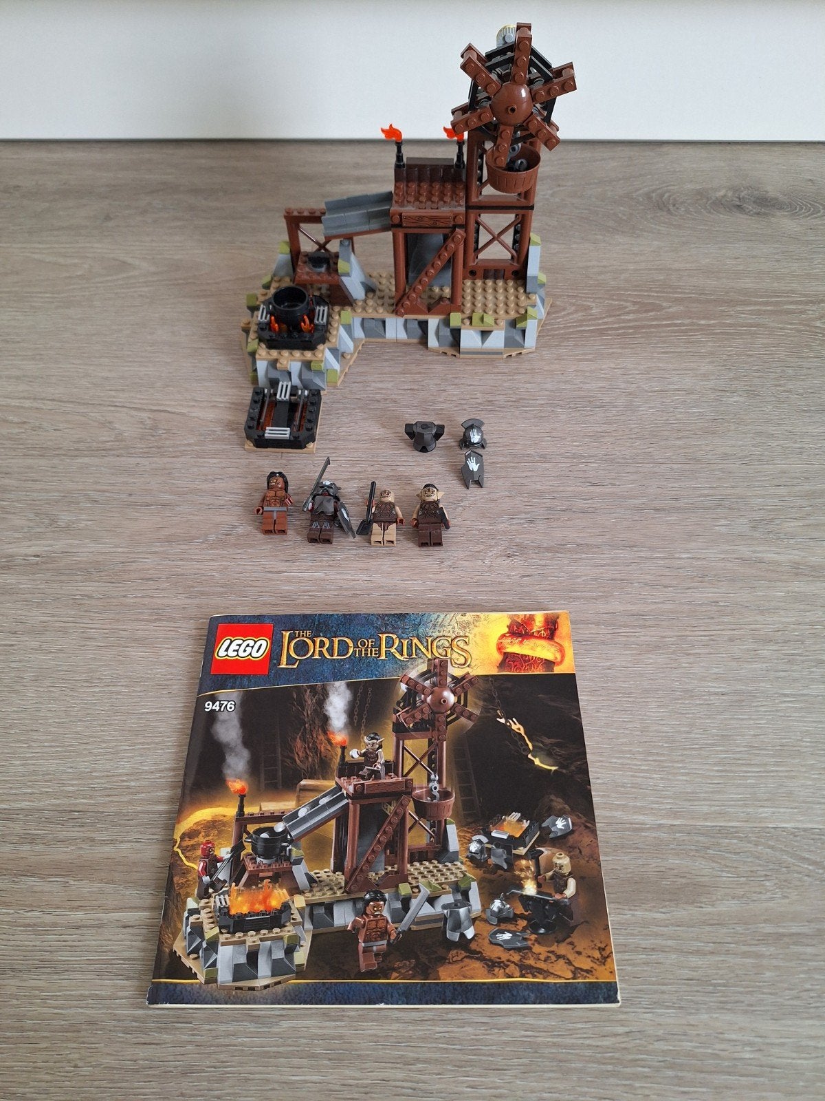 Lego Lord of the rings 9476 - The Orc Forge, Ophalen of Verzenden, Gebruikt, Lego