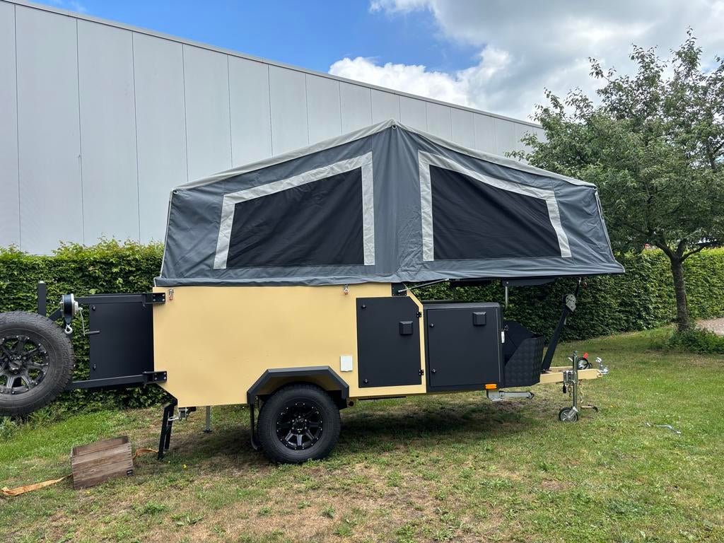 Compacte off-road vouwwagen met daktent en keuken, Caravans en Kamperen, Vouwwagens, Meerkleurig, Tot en met 2, Aanwezig, Ophalen