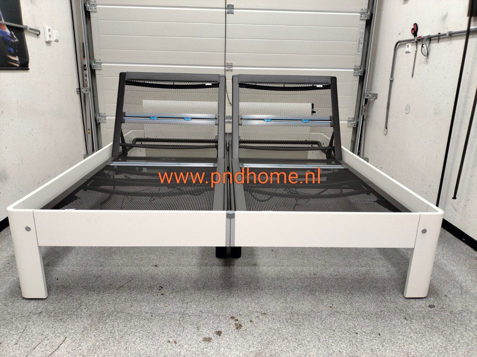 Auping Auronde 180x200 Deelbaar & Verstelbaar, Verstelbaar, Wit, Tweepersoons, Ophalen of Verzenden