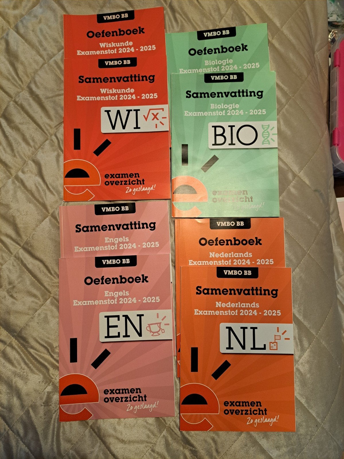 vmbo basis examen oefenboek en samenvatting, Ophalen, Zo goed als nieuw, VMBO, Biologie