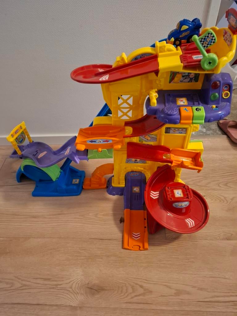 Toet toet auto's super stuntpark, Kinderen en Baby's, Speelgoed | Vtech, Ophalen, 2 tot 4 jaar