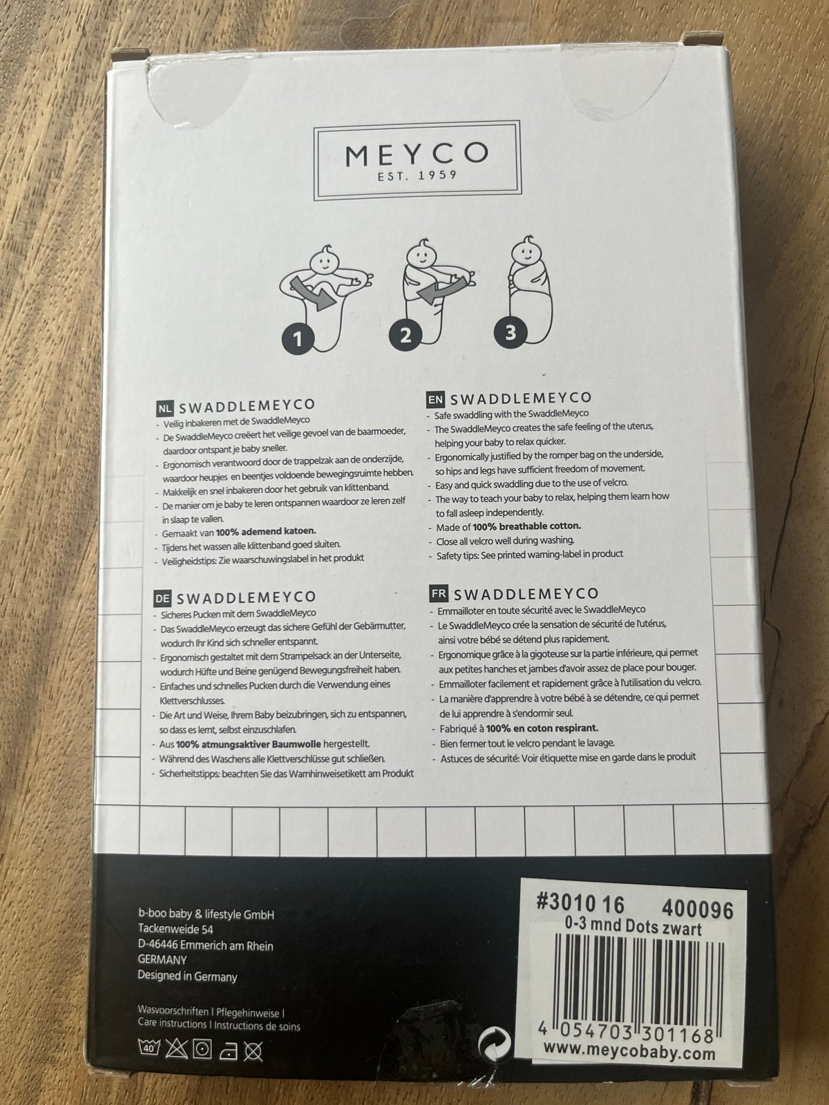 Meyco Swaddle Dots Zwart Wit 0-3 maanden, Meyco, Bakerzak of Bakerdoek, Nieuw, Ophalen of Verzenden