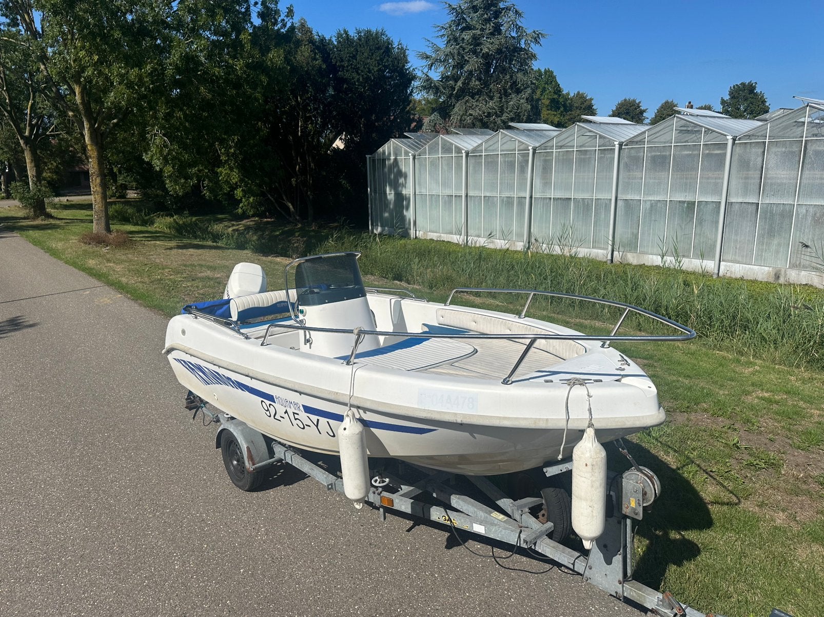 ZOMERACTIE!! Aquamar first met 60pk viertakt en trailer!, Watersport en Boten, Vis- en Consoleboten, Overige merken, Gebruikt