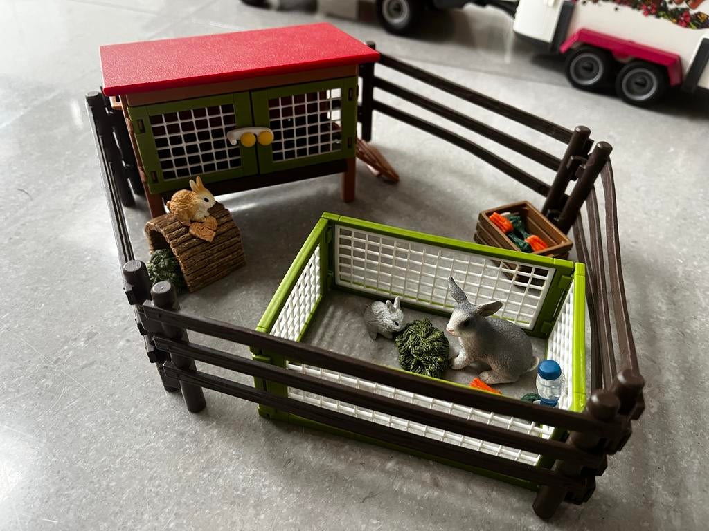 Schleich Konijnenhok met Konijnen en Omheining, Kinderen en Baby's, Ophalen of Verzenden, Zo goed als nieuw, Jongen of Meisje