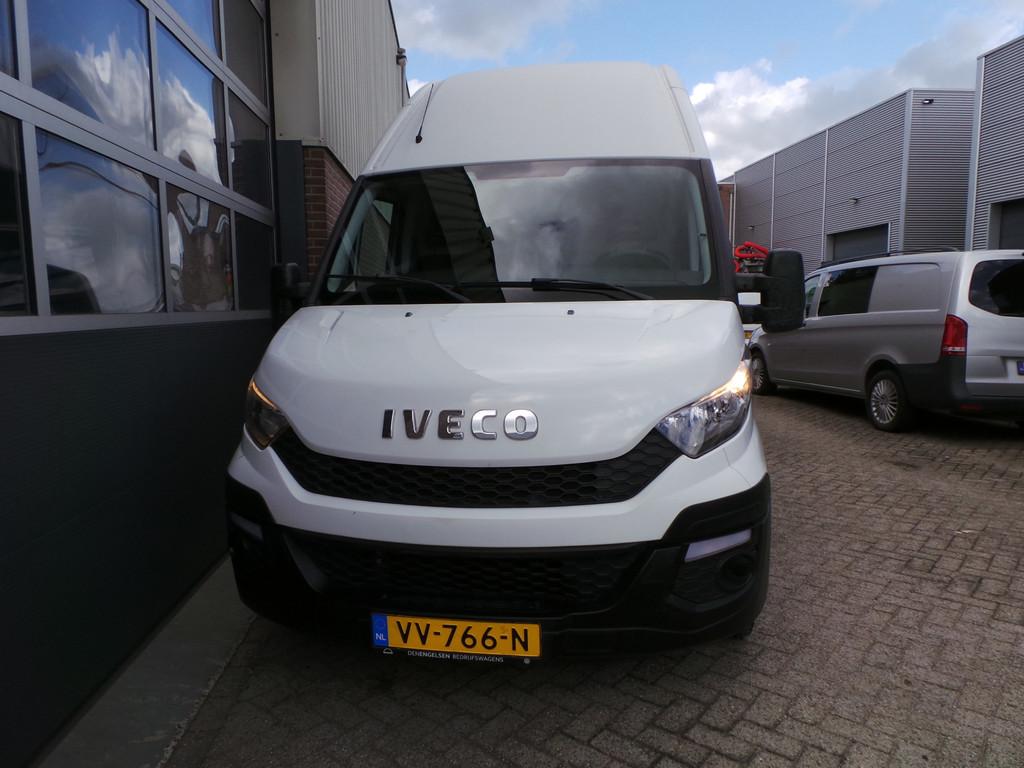 Iveco Daily 35S13V 2.3 352 H3 L2 Koelwagen, Airco,3persoons,, 13 km/l, Euro 5, Gebruikt, Zwart