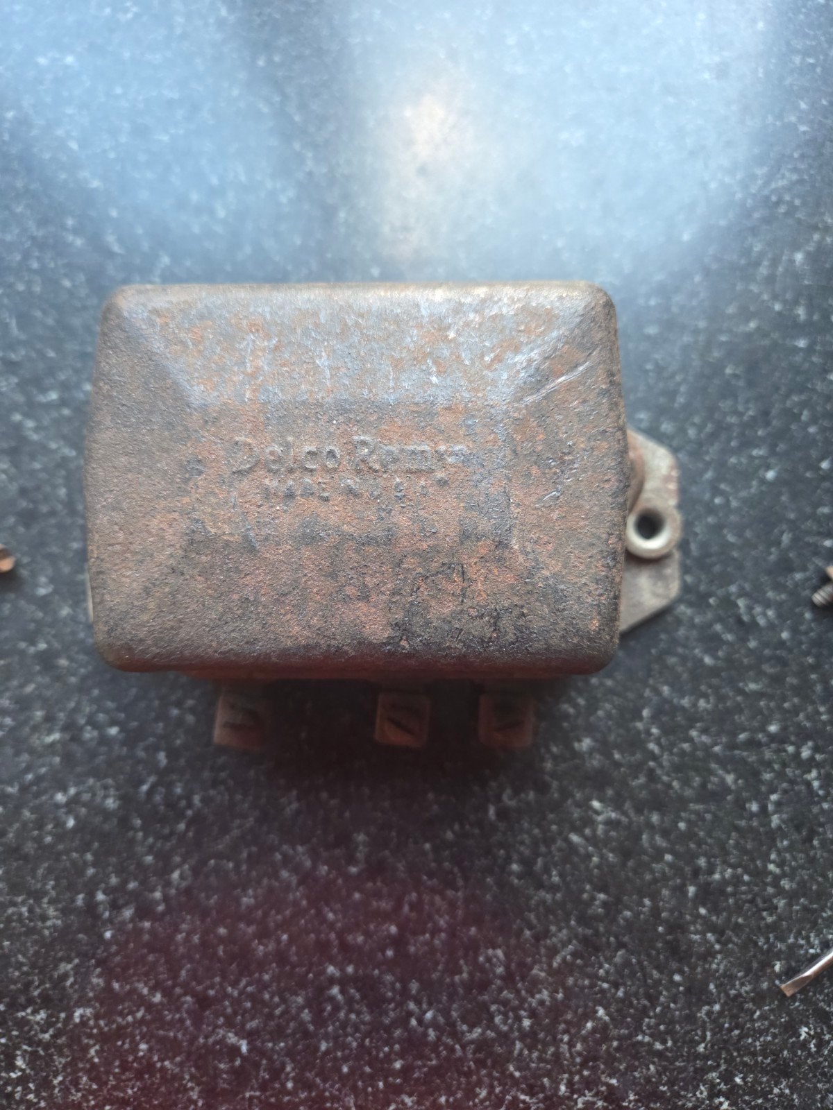 spanningregelaar, Motoren, Ophalen of Verzenden