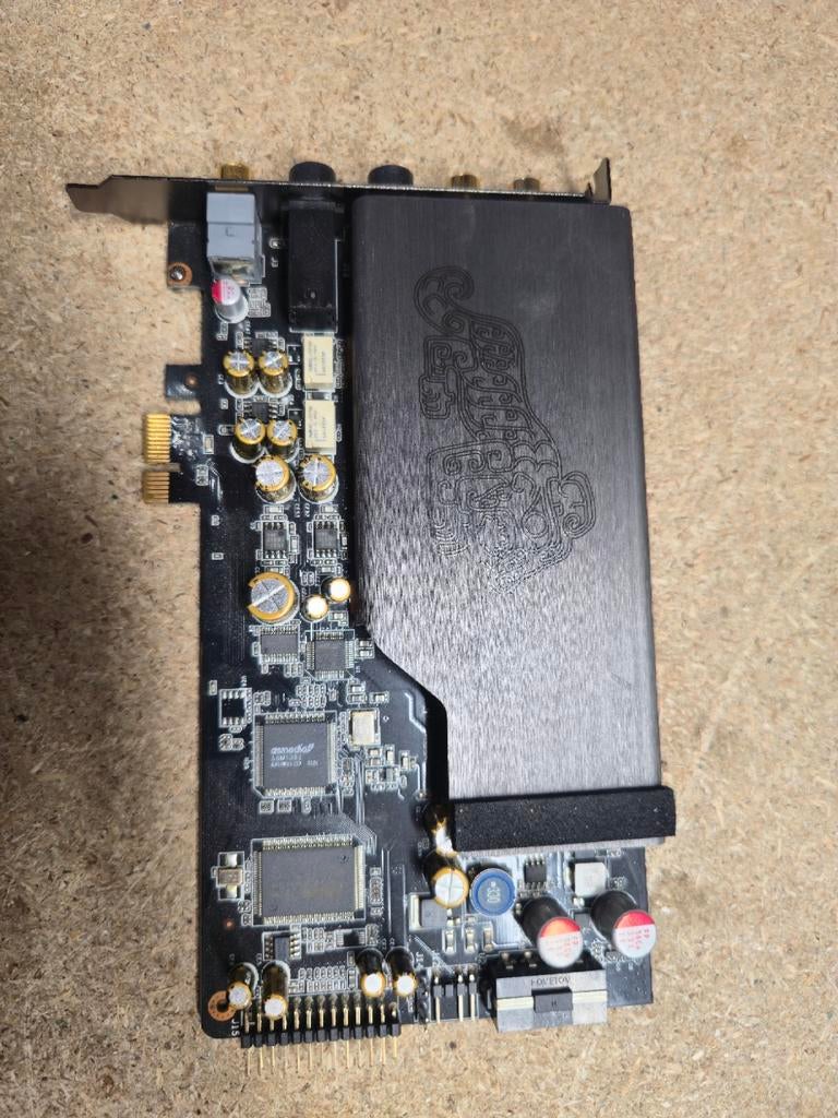 Asus Geluidskaart - Asus Xonar Essence STX II, Computers en Software, Geluidskaarten, Gebruikt, Intern, Ophalen of Verzenden