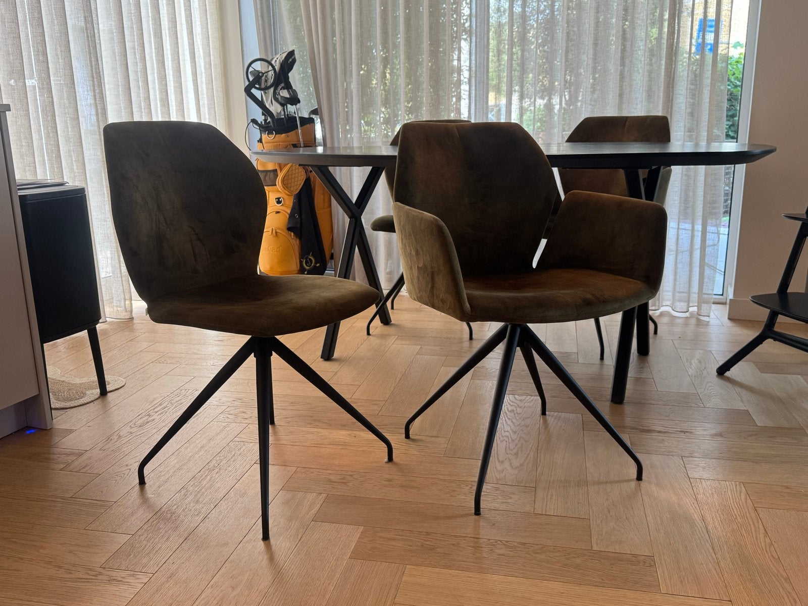 4 Moods eetkamerstoelen van Table Du Sud, Ophalen, Overige kleuren, Zo goed als nieuw, Vier