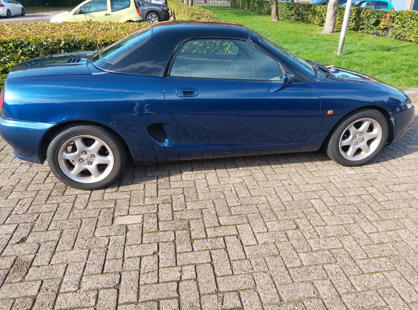 Hardtop voor MG F - Zwart, Ophalen, Gebruikt, Achterklep, Voor