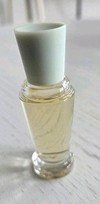 V van Vanderbilt, Verzamelen, Parfumverzamelingen, Ophalen of Verzenden, Zo goed als nieuw, Miniatuur, Gevuld