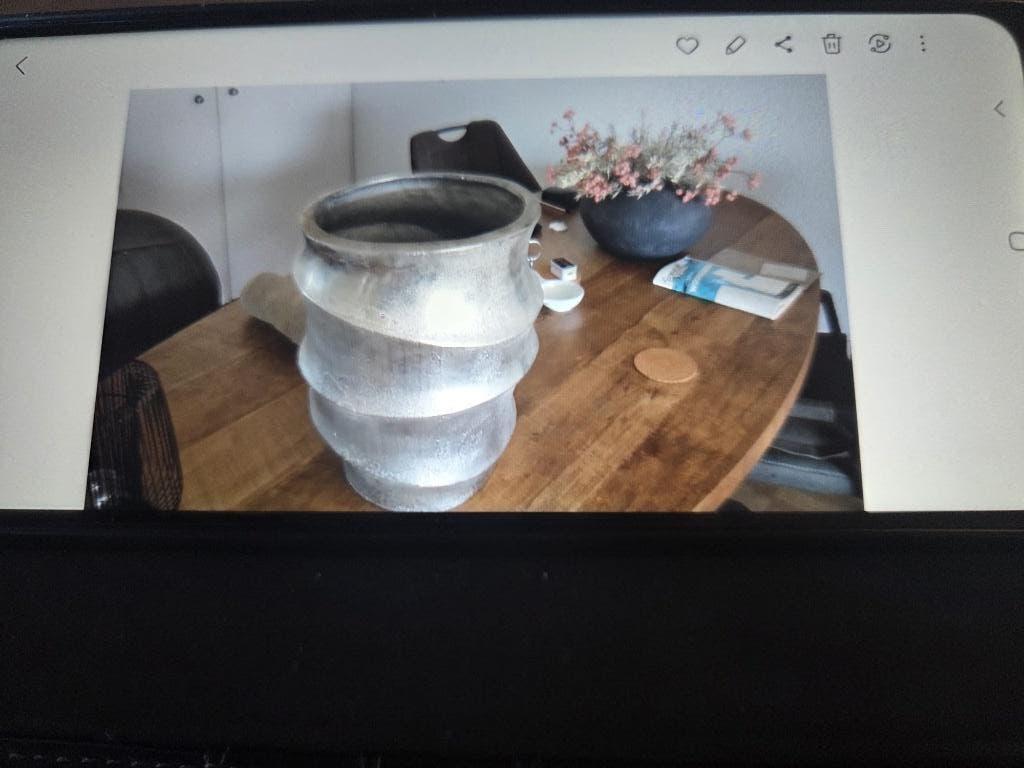 Bloemenvaas cq pot, Huis en Inrichting, Woonaccessoires | Vazen, Ophalen, Gebruikt, Overige kleuren
