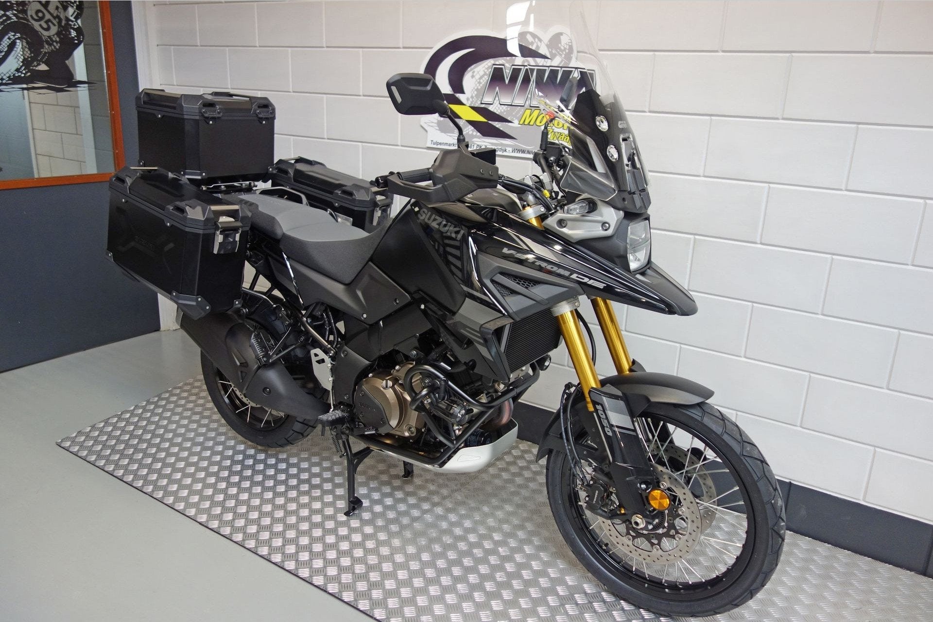 Suzuki V-STROM 1050 DE DL 1050, Meer dan 35 kW, Toermotor, Gebruikt, Bedrijf